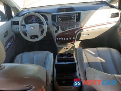 Zdjęcie 8 z 13 samochodu: 2011 TOYOTA SIENNA XLE 8-PASSENGER VIN:5TDYK3DC4BS079112 - miniatura
