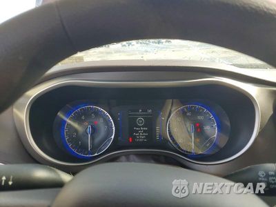 Zdjęcie 9 z 12 samochodu: 2020 CHRYSLER VOYAGER LX VIN:2C4RC1CG1LR248233 - miniatura
