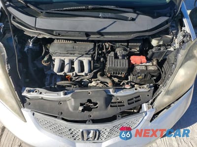 Zdjęcie 11 z 11 samochodu: 2013 HONDA FIT VIN:JHMGE8H36DC009558 - miniatura