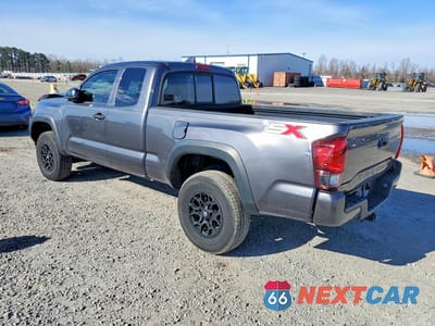 Drugie zdjęcie samochodu z przodu: 2022 TOYOTA TACOMA SR V6 VIN:3TYRZ5CN4NT022383 - miniatura