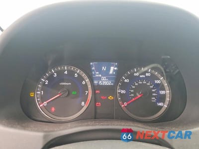 Zdjęcie 9 z 12 samochodu: 2013 HYUNDAI ACCENT GS VIN:KMHCT5AE7DU087742 - miniatura