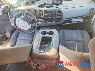 Zdjęcie 8 z 12 samochodu: 2012 CHEVROLET SILVERADO K1500 LS VIN:3GCPKREA1CG273303 - miniatura