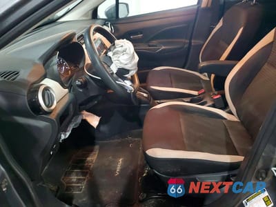 Zdjęcie 7 z 12 samochodu: 2020 NISSAN VERSA SV VIN:3N1CN8EV3LL851222 - miniatura