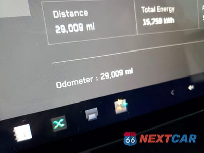 Zdjęcie 9 z 13 samochodu: 2024 TESLA CYBERTRUCK VIN:7G2CEHED7RA014253 - miniatura