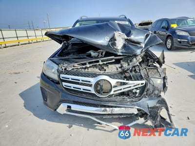 Piąte zdjęcie samochodu w środku: 2019 MERCEDES-BENZ GLS 450 4MATIC VIN:4JGDF6EE5KB220227 - miniatura