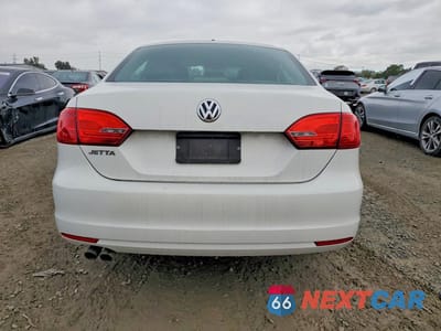 Zdjęcie 6 z 12 samochodu: 2013 VOLKSWAGEN JETTA BASE VIN:3VW2K7AJ2DM306068 - miniatura
