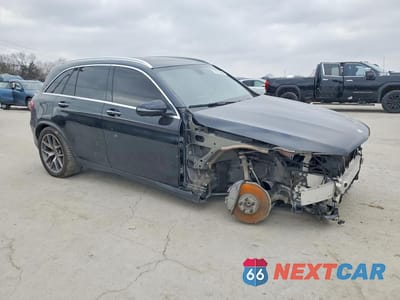 Czwarte zdjęcie samochodu z boku: 2021 MERCEDES-BENZ GLC 300 VIN:W1N0G8DBXMF933177 - miniatura