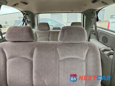 Zdjęcie 10 z 14 samochodu: 2002 DODGE GRAND CARAVAN SPORT VIN:2B4GP44332R574460 - miniatura