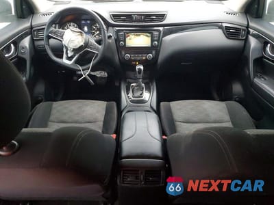 Zdjęcie 8 z 13 samochodu: 2021 NISSAN ROGUE SPORT SV VIN:JN1BJ1BV2MW568907 - miniatura