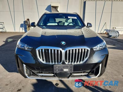 Piąte zdjęcie samochodu w środku: 2024 BMW X5 XDRIVE40I VIN:5UX23EU06R9U35393 - miniatura