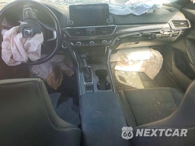 Zdjęcie 8 z 11 samochodu: 2020 HONDA ACCORD SPORT VIN:1HGCV1F32LA075062 - miniatura
