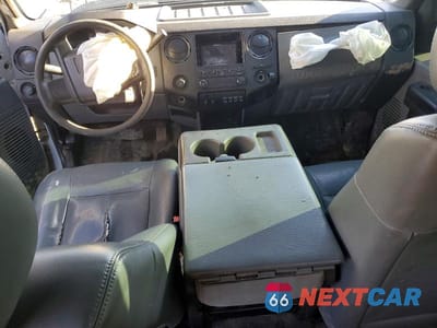 Zdjęcie 8 z 12 samochodu: 2011 FORD F350 SUPER DUTY UTILITY / SERVICE TRUCK VIN:1FT8W3BT8BEB66802 - miniatura