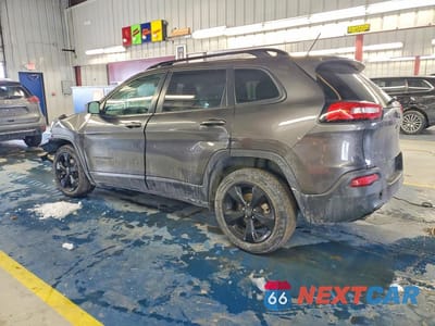 Drugie zdjęcie samochodu z przodu: 2018 JEEP CHEROKEE LATITUDE VIN:1C4PJLCB8JD543066 - miniatura