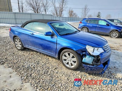 Czwarte zdjęcie samochodu z boku: 2010 CHRYSLER SEBRING TOURING VIN:1C3BC5ED2AN108363 - miniatura