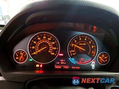 Zdjęcie 9 z 12 samochodu: 2016 BMW 328 XI SULEV VIN:WBA8E3G53GNU02368 - miniatura