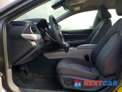 Zdjęcie 7 z 13 samochodu: 2022 TOYOTA CAMRY LE VIN:4T1C31AK7NU576190 - miniatura