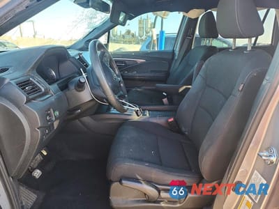 Zdjęcie 7 z 12 samochodu: 2021 HONDA PASSPORT SPORT VIN:5FNYF7H24MB009016 - miniatura