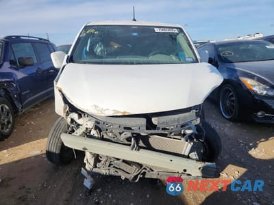 Piąte zdjęcie samochodu w środku: 2020 NISSAN NV200 2.5S VIN:3N6CM0KN4LK710068 - miniatura