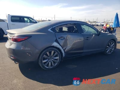 Trzecie zdjęcie samochodu z tyłu: 2019 MAZDA 6 GRAND TOURING RESERVE VIN:JM1GL1WY3K1505987 - miniatura