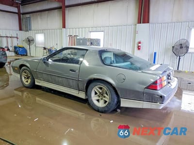 Drugie zdjęcie samochodu z przodu: 1988 CHEVROLET CAMARO VIN:1G1FP21S6JL168574 - miniatura