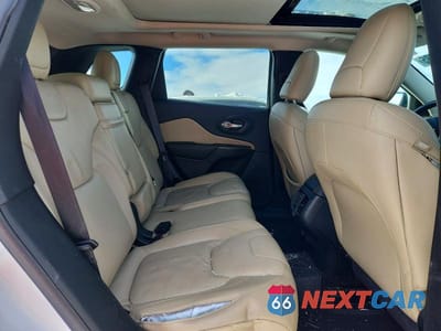 Zdjęcie 11 z 12 samochodu: 2016 JEEP CHEROKEE LIMITED VIN:1C4PJMDSXGW253350 - miniatura