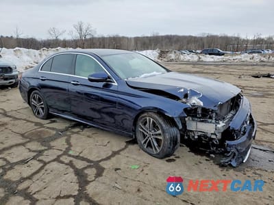 Czwarte zdjęcie samochodu z boku: 2021 MERCEDES-BENZ E 350 4MATIC VIN:W1KZF8EB0MA903818 - miniatura