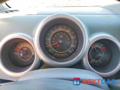 Zdjęcie 9 z 11 samochodu: 2004 HONDA ELEMENT EX VIN:5J6YH28654L039360 - miniatura