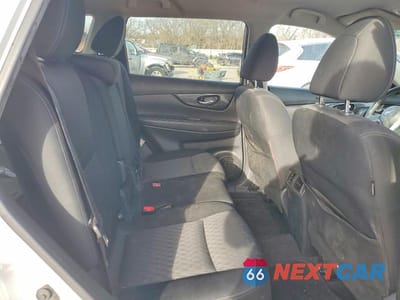 Zdjęcie 11 z 14 samochodu: 2017 NISSAN ROGUE SV VIN:KNMAT2MV2HP569013 - miniatura