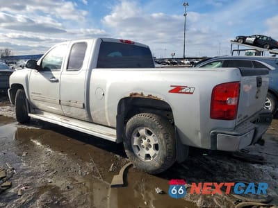 Drugie zdjęcie samochodu z przodu: 2011 CHEVROLET SILVERADO C1500 LT VIN:1GCRCSE05BZ223250 - miniatura