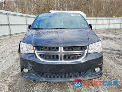 Piąte zdjęcie samochodu w środku: 2019 DODGE GRAND CARAVAN SXT VIN:2C4RDGCG8KR620665 - miniatura