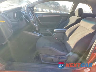 Zdjęcie 7 z 11 samochodu: 2010 KIA FORTE KOUP SX VIN:KNAFW6A36A5175343 - miniatura