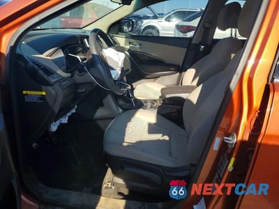 Zdjęcie 7 z 12 samochodu: 2017 HYUNDAI SANTA FE SPORT VIN:5XYZT3LB3HG490677 - miniatura