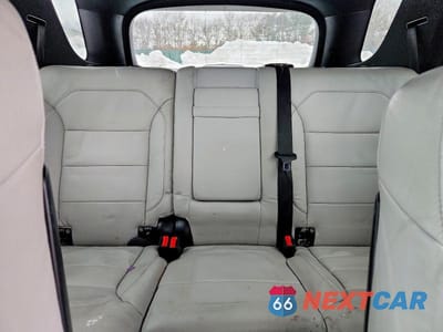 Zdjęcie 10 z 13 samochodu: 2016 MERCEDES-BENZ GLE 300D 4MATIC VIN:4JGDA0EB8GA689021 - miniatura