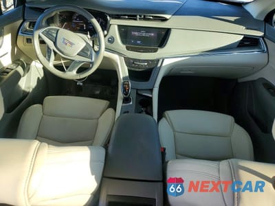 Zdjęcie 8 z 13 samochodu: 2017 CADILLAC XT5 LUXURY VIN:1GYKNBRS8HZ260545 - miniatura