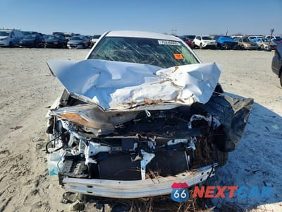 Piąte zdjęcie samochodu w środku: 2023 TOYOTA COROLLA LE VIN:5YFB4MDE2PP064261 - miniatura