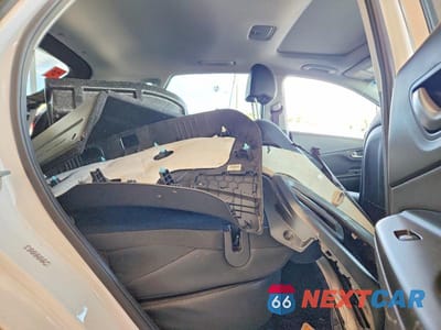 Zdjęcie 11 z 13 samochodu: 2021 HYUNDAI KONA ULTIMATE VIN:KM8K5CA59MU744681 - miniatura