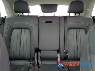 Zdjęcie 10 z 12 samochodu: 2023 AUDI Q5 PREMIUM 40 VIN:WA1ABAFY0P2137692 - miniatura