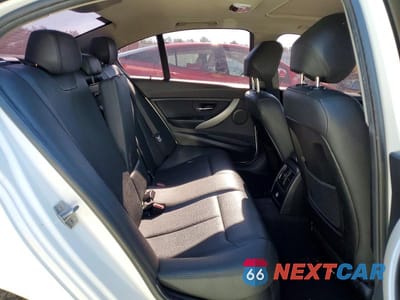 Zdjęcie 10 z 11 samochodu: 2018 BMW 320 XI VIN:WBA8A3C59JA487099 - miniatura