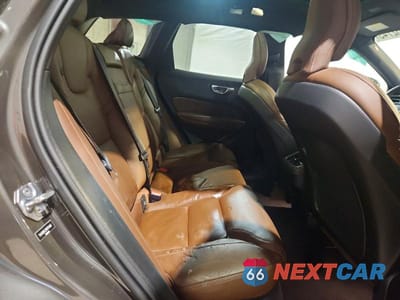 Zdjęcie 11 z 14 samochodu: 2021 VOLVO XC60 T5 INSCRIPTION VIN:YV4102RL3M1774494 - miniatura