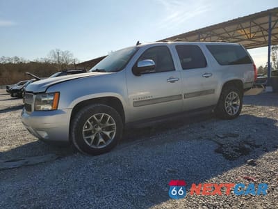2014 CHEVROLET SUBURBAN C1500 LT 1GNSCJE0XER192326 - główne zdjęcie licytacji z USA - miniatura