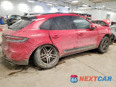 Trzecie zdjęcie samochodu z tyłu: 2021 PORSCHE MACAN S VIN:WP1AB2A56MLB36317 - miniatura