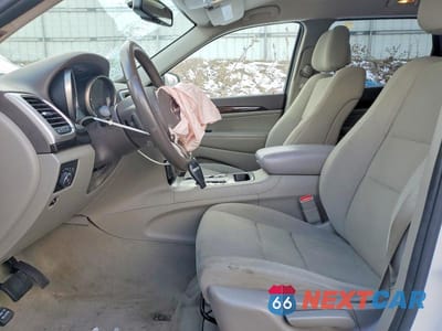 Zdjęcie 7 z 13 samochodu: 2012 JEEP GRAND CHEROKEE LAREDO VIN:1C4RJFAG9CC174655 - miniatura