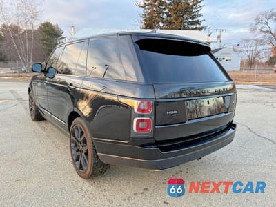 Trzecie zdjęcie samochodu z tyłu: 2020 LAND ROVER RANGE ROVER P525 HSE VIN:SALGS5SE0LA579304 - miniatura