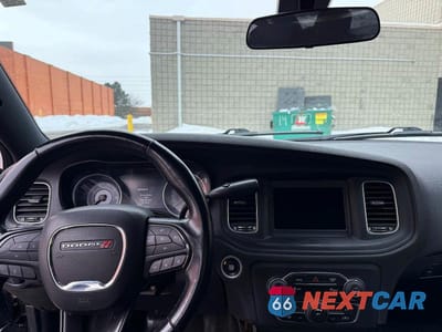 Zdjęcie 9 z 10 samochodu: 2018 DODGE CHARGER POLICE VIN:2C3CDXKT6JH327036 - miniatura