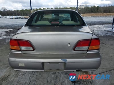 Zdjęcie 6 z 11 samochodu: 1996 NISSAN MAXIMA GLE VIN:JN1CA21D2XT206777 - miniatura