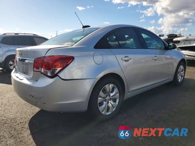 Trzecie zdjęcie samochodu z tyłu: 2016 CHEVROLET CRUZE LIMITED LS VIN:1G1PC5SG5G7217437 - miniatura