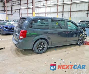 Trzecie zdjęcie samochodu z tyłu: 2018 DODGE GRAND CARAVAN GT VIN:2C4RDGEG9JR223719 - miniatura