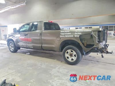 Drugie zdjęcie samochodu z przodu: 2010 TOYOTA TUNDRA DOUBLE CAB SR5 VIN:5TFCY5F19AX010103 - miniatura