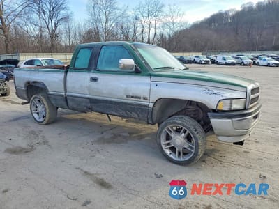Czwarte zdjęcie samochodu z boku: 1996 DODGE RAM 1500 VIN:3B7HF13Y3TM170556 - miniatura