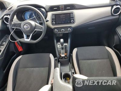 Zdjęcie 8 z 12 samochodu: 2020 NISSAN VERSA SV VIN:3N1CN8EV0LL857429 - miniatura